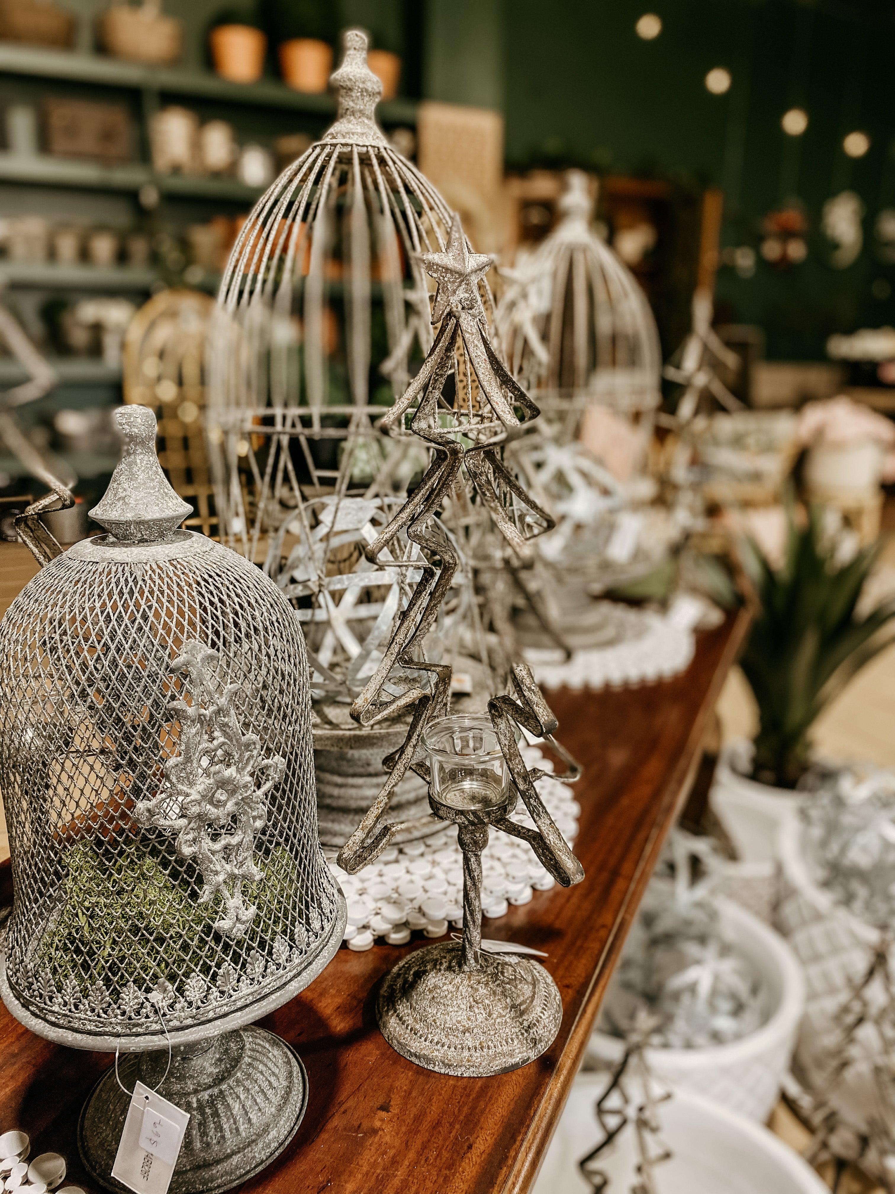 Distressed Metal Christmas Tree