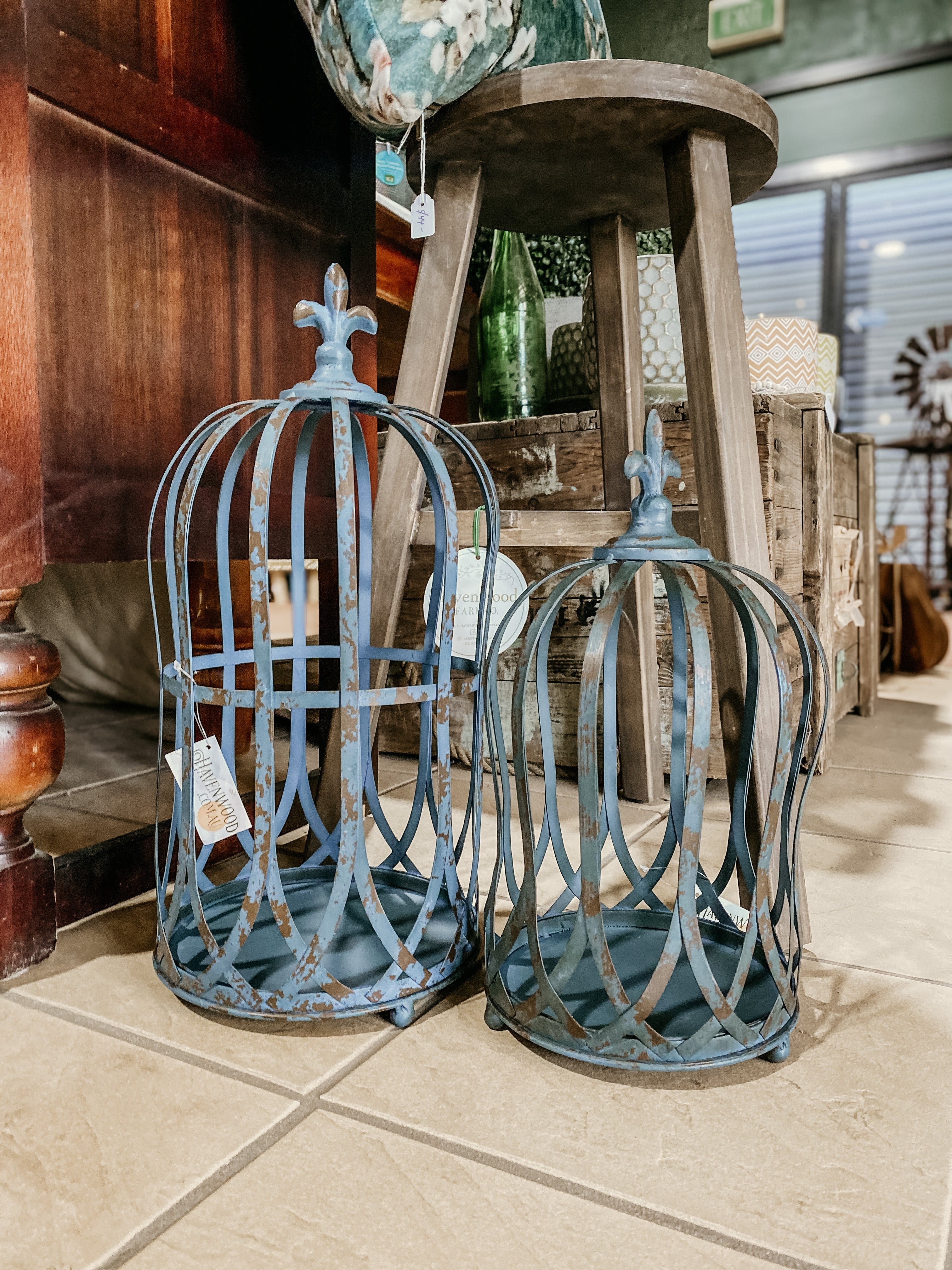 Distressed Crown Cloche